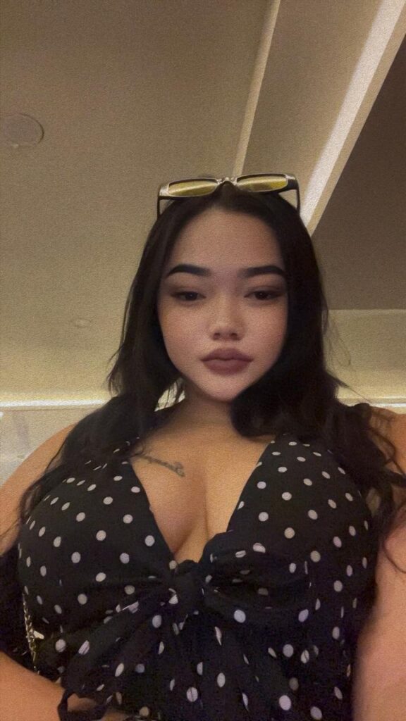Lemon_escort
