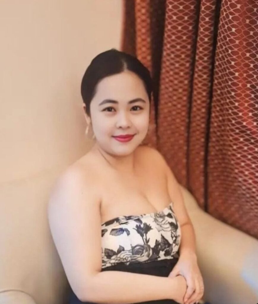 Elza Chubby Anal Big Boobs Independent